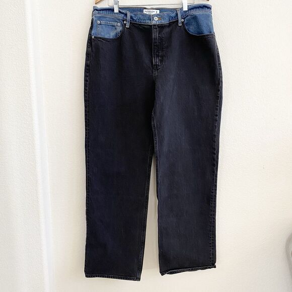 Abercrombie & Fitch The '90s Relaxed Jean High Rise 33 / 16L Black Blue - Picture 1 of 12
